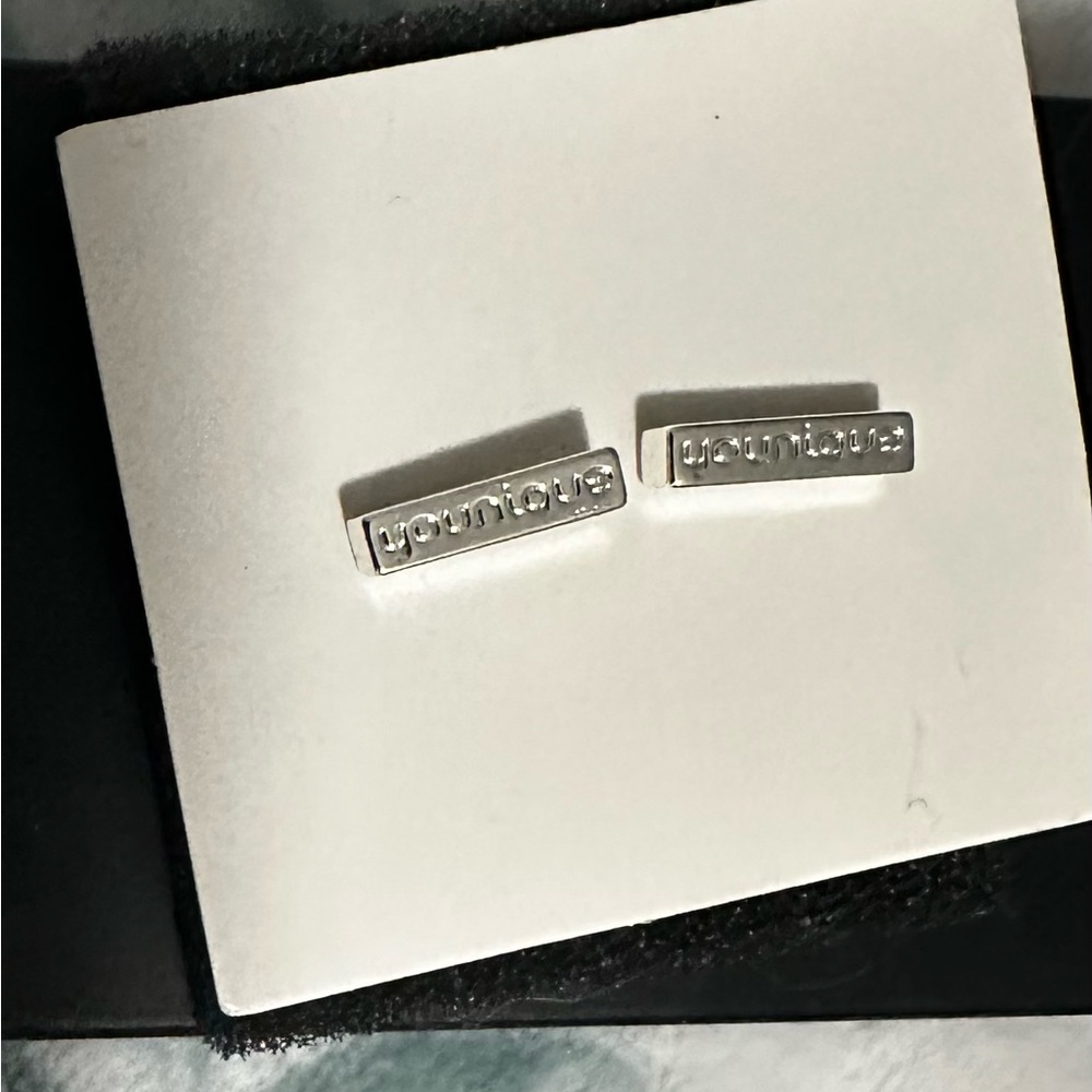 2/$25 YOUNIQUE STERLING SILVER BAR EARRINGS BRAND NEW